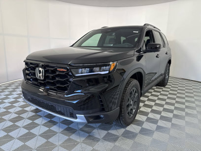 New 2025 Honda Pilot TrailSport