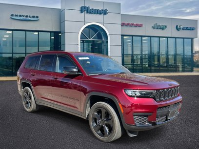 Used 2021 Jeep Grand Cherokee L Laredo