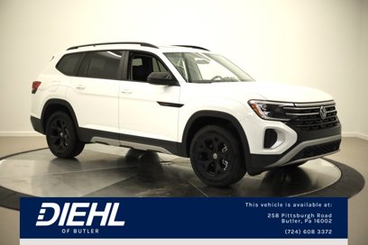 New 2025 Volkswagen Atlas Peak Edition SE