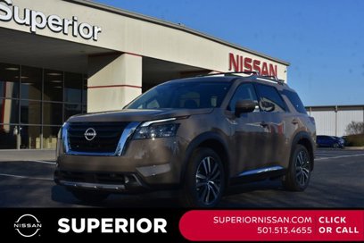 New 2025 Nissan Pathfinder Platinum w/ Cargo Package