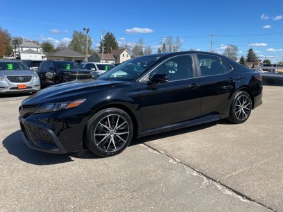 Used 2021 Toyota Camry SE