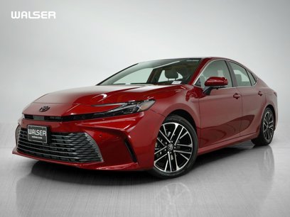 Used 2025 Toyota Camry XLE
