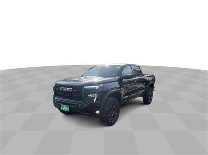 New 2025 GMC Canyon Elevation w/ Convenience Package