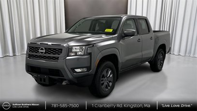 New 2025 Nissan Frontier SV w/ SV Convenience Package
