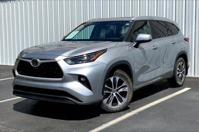 Used 2023 Toyota Highlander XLE