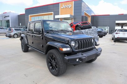 New 2025 Jeep Gladiator Sport