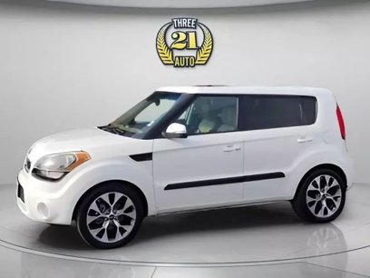 Used 2013 Kia Soul ! w/ Premium Pkg