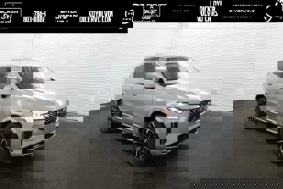 New 2025 Volvo XC90 T8 Plus w/ Protection Package Premier