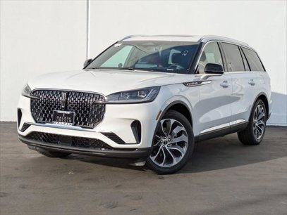 New 2025 Lincoln Aviator Reserve w/ Illumination Package