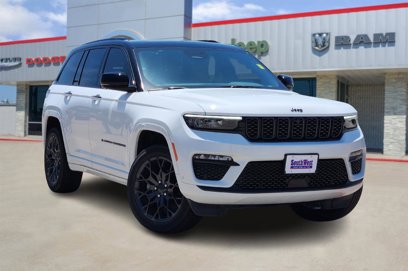 New 2025 Jeep Grand Cherokee Summit w/ High Altitude Package