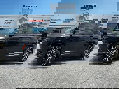 New 2025 Jeep Wagoneer Limited