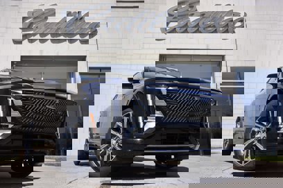 New 2024 Cadillac Lyriq Luxury