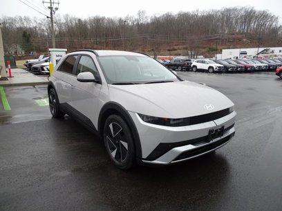 New 2025 Hyundai Ioniq 5 SEL