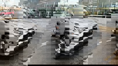 Used 2021 Toyota RAV4 XLE