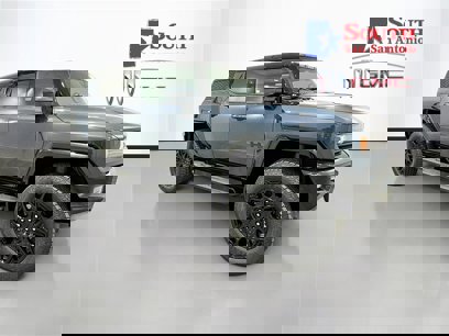 New 2025 GMC Hummer EV 2X