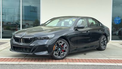 New 2024 BMW i5 eDrive40i w/ M Sport Package