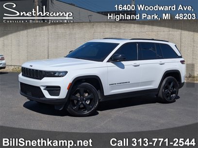 Used 2024 Jeep Grand Cherokee Altitude