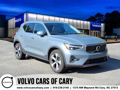Used 2023 Volvo XC40 B5 Plus w/ Driver Assist Package