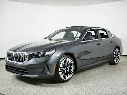 New 2024 BMW i5 eDrive40i w/ Premium Package