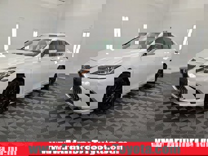 Used 2021 Lexus ES 300h w/ Luxury Package