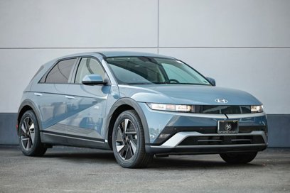 New 2025 Hyundai Ioniq 5 SE
