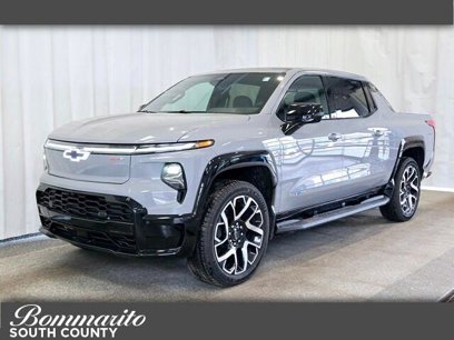 New 2025 Chevrolet Silverado EV RST