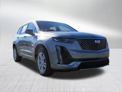 New 2025 Cadillac XT6 Luxury