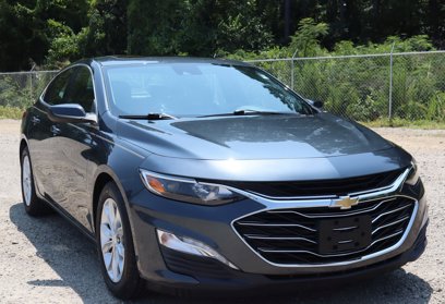 Used 2019 Chevrolet Malibu LT w/ Leather Package