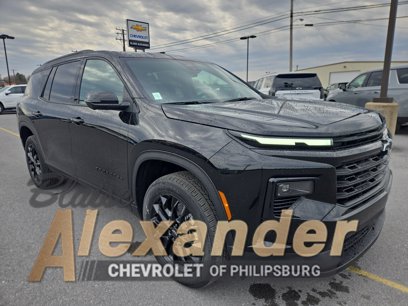 New 2025 Chevrolet Traverse LT w/ Midnight/Sport Edition