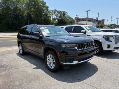 Used 2023 Jeep Grand Cherokee L Laredo