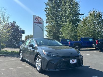 New 2025 Toyota Camry LE