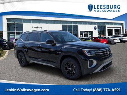 New 2025 Volkswagen Atlas Peak Edition SE