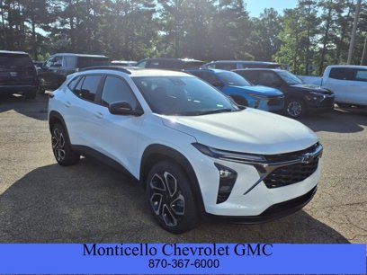 Used 2025 Chevrolet Trax RS w/ Sunroof Package