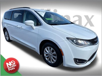 Used 2017 Chrysler Pacifica Touring-L