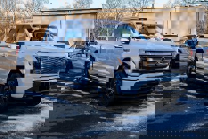 New 2024 Ford F150 Lightning Lariat