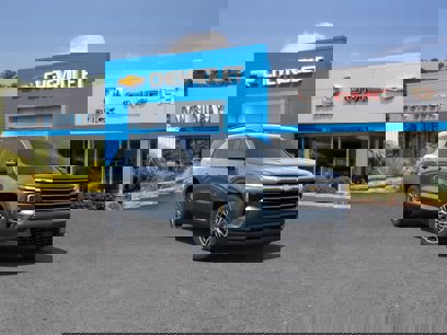 New 2025 Chevrolet Traverse LT w/ Driver Confidence Package