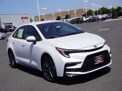 New 2025 Toyota Corolla SE