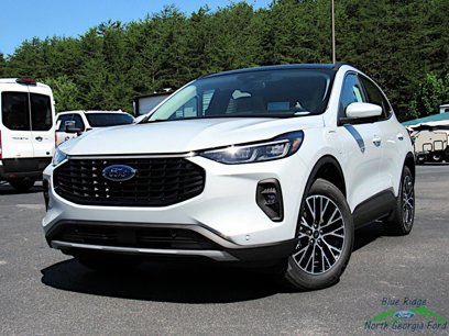 New 2025 Ford Escape SE