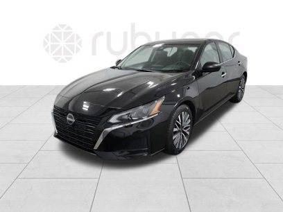 Used 2024 Nissan Altima 2.5 SV