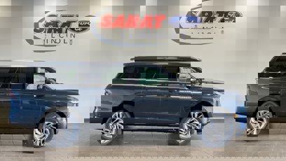 New 2025 Lincoln Navigator L Reserve