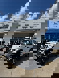 New 2025 Jeep Wrangler Unlimited Sahara