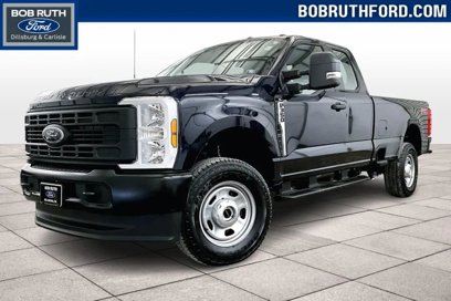 New 2025 Ford F350 XL w/ FX4 Off-Road Package