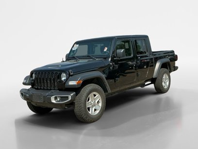Used 2023 Jeep Gladiator Sport