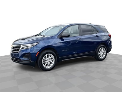 Used 2022 Chevrolet Equinox LS w/ LS Convenience Package