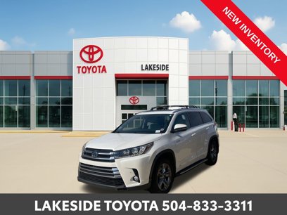 Used 2017 Toyota Highlander Limited