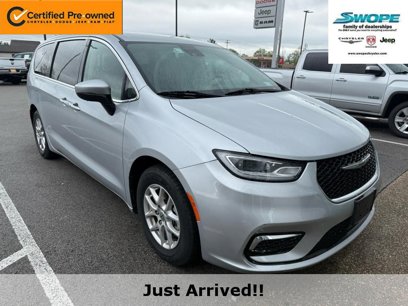 Certified 2023 Chrysler Pacifica Touring-L