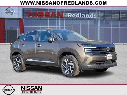 New 2025 Nissan Kicks SV