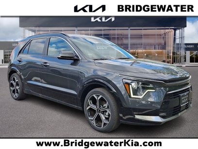 New 2025 Kia Niro EX Touring