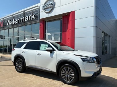 New 2025 Nissan Pathfinder SL w/ SL Premium Package