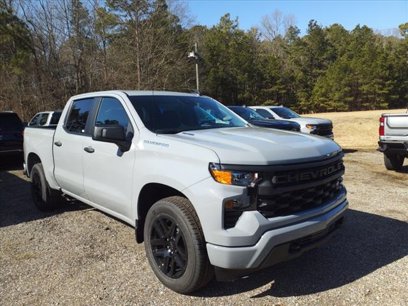 New 2025 Chevrolet Silverado 1500 Custom